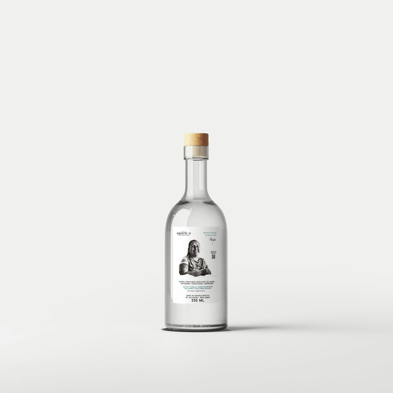 Maestra Mayra Rosales